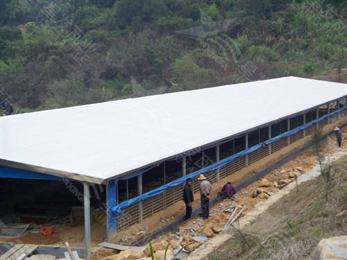 830型pvc采光波浪瓦 鋼結(jié)構(gòu)工程用防腐隔熱梯型復(fù)合瓦 贛州pvc瓦廠家銷售